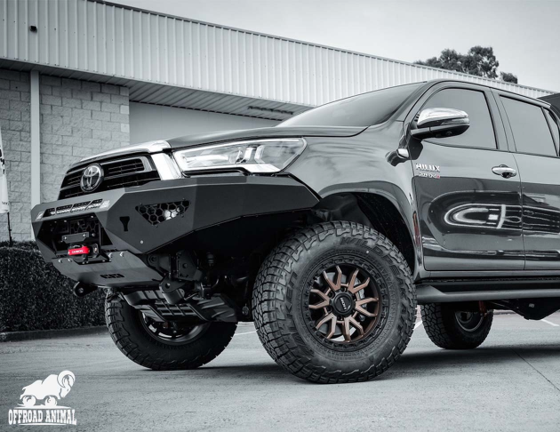 Offroad Animal 前保桿 PREDATOR侵略者 HILUX 2021+ 5