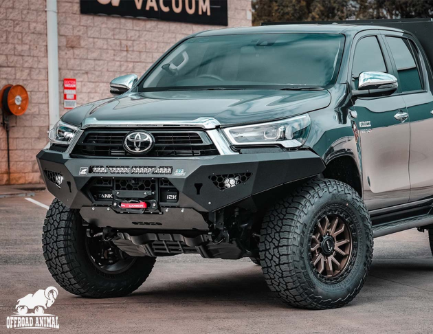 Offroad Animal 前保桿 PREDATOR侵略者 HILUX 2021+ 4