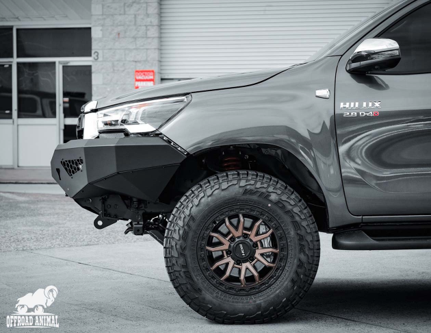 Offroad Animal 前保桿 PREDATOR侵略者 HILUX 2021+ 2