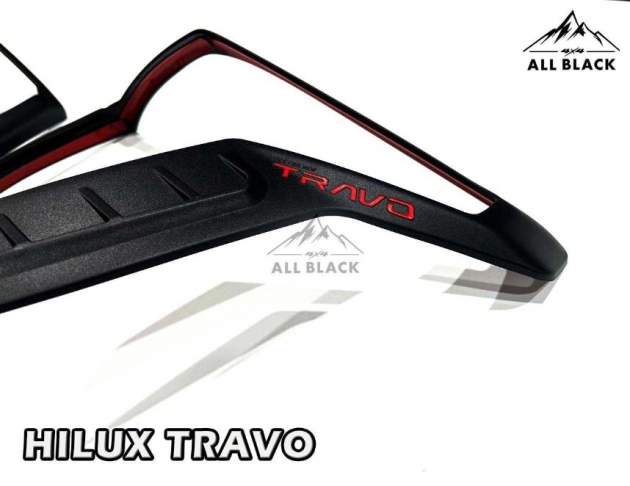 尾燈飾蓋 HILUX Travo 2026+ 2