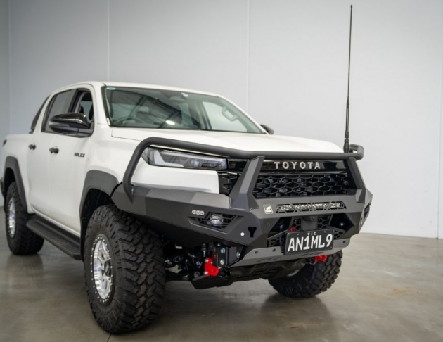 Offroad Animal HILUX TRAVO前保桿TORO 2026+ 5